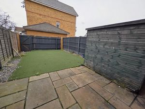 Photo 8- click for photo gallery